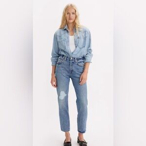 NWT Levi’s 501 Original Cropped jeans - Mega Vibe Medium Wash Sz 30x26